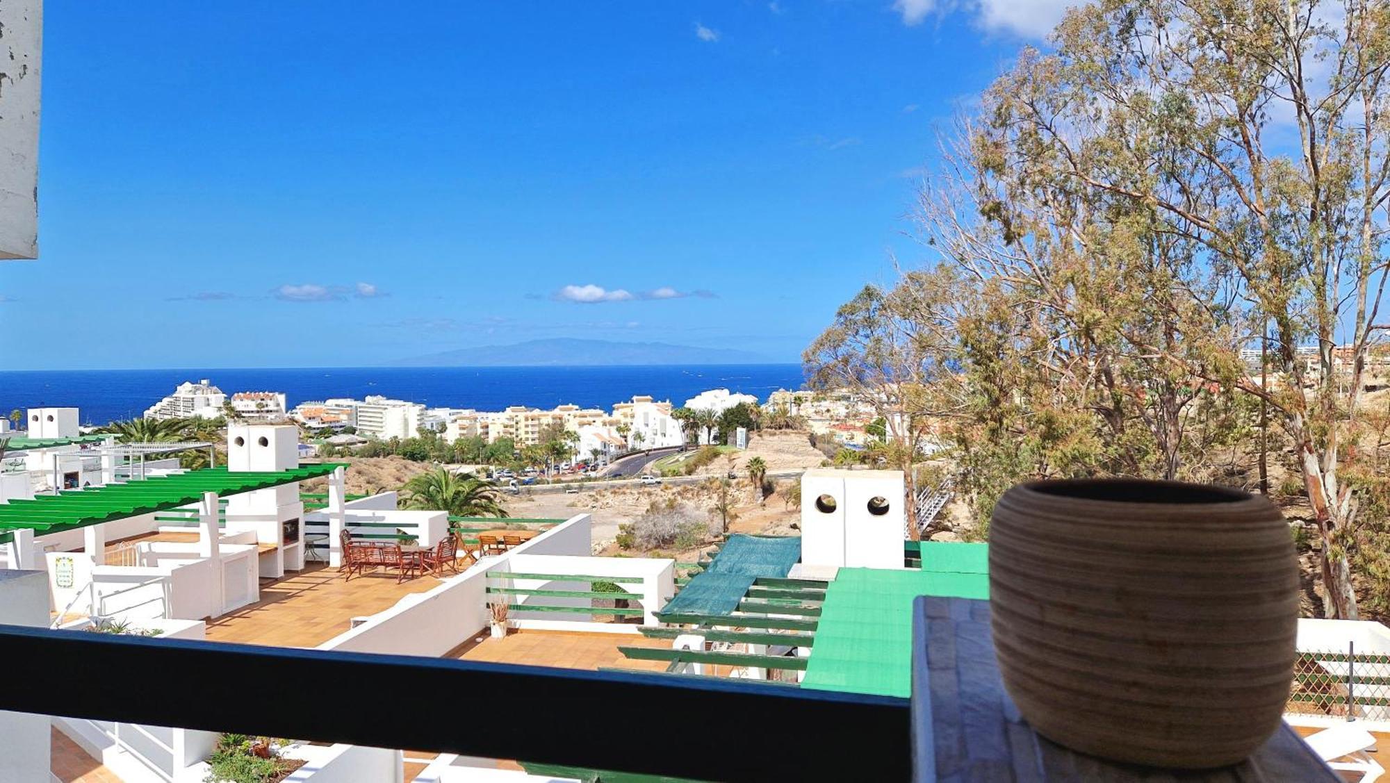 Apartment With Private Terrace - Ocean View Costa Adeje エクステリア 写真